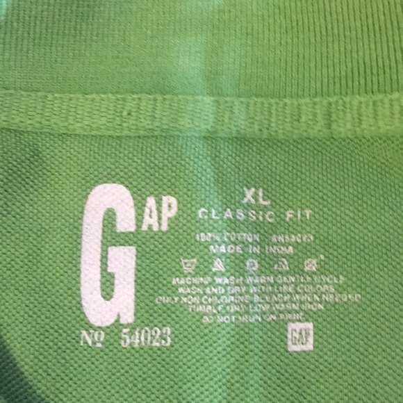 Gap shirt - Picture 2 of 2